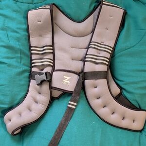 Zeus Weighted Vest in Gray and Black